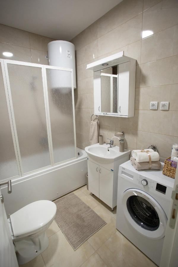 Apartman Sunset سريمسكا ميتروفيكا المظهر الخارجي الصورة